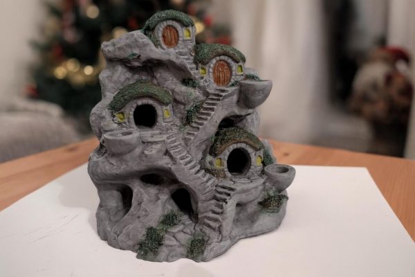 Fantasy Hillside Hide